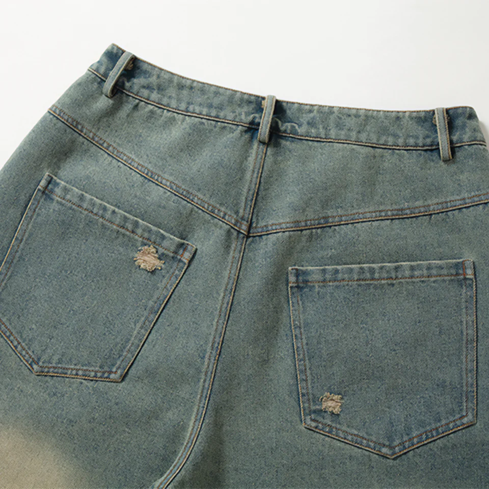Pocket Full Short
